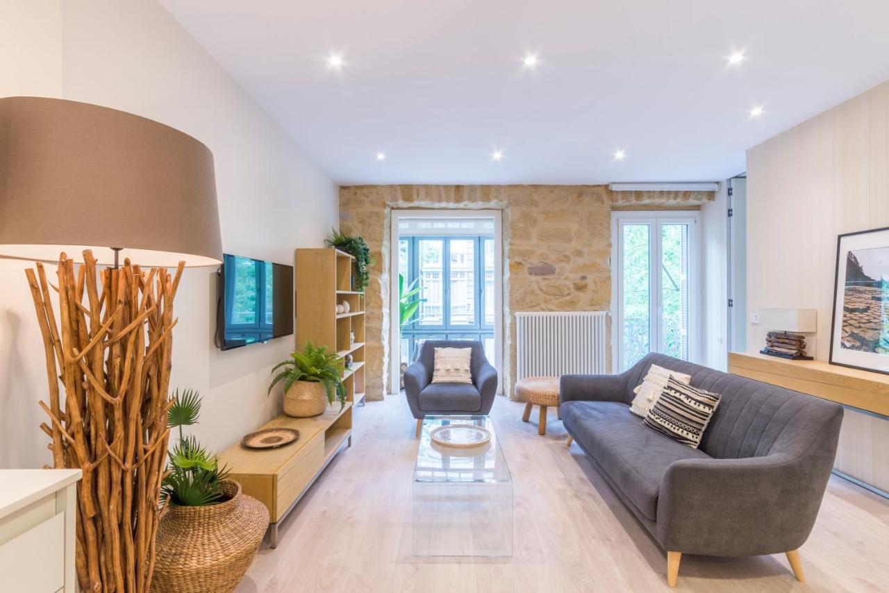 Apartamentos Bellas Artes 圣塞瓦斯蒂安 外观 照片