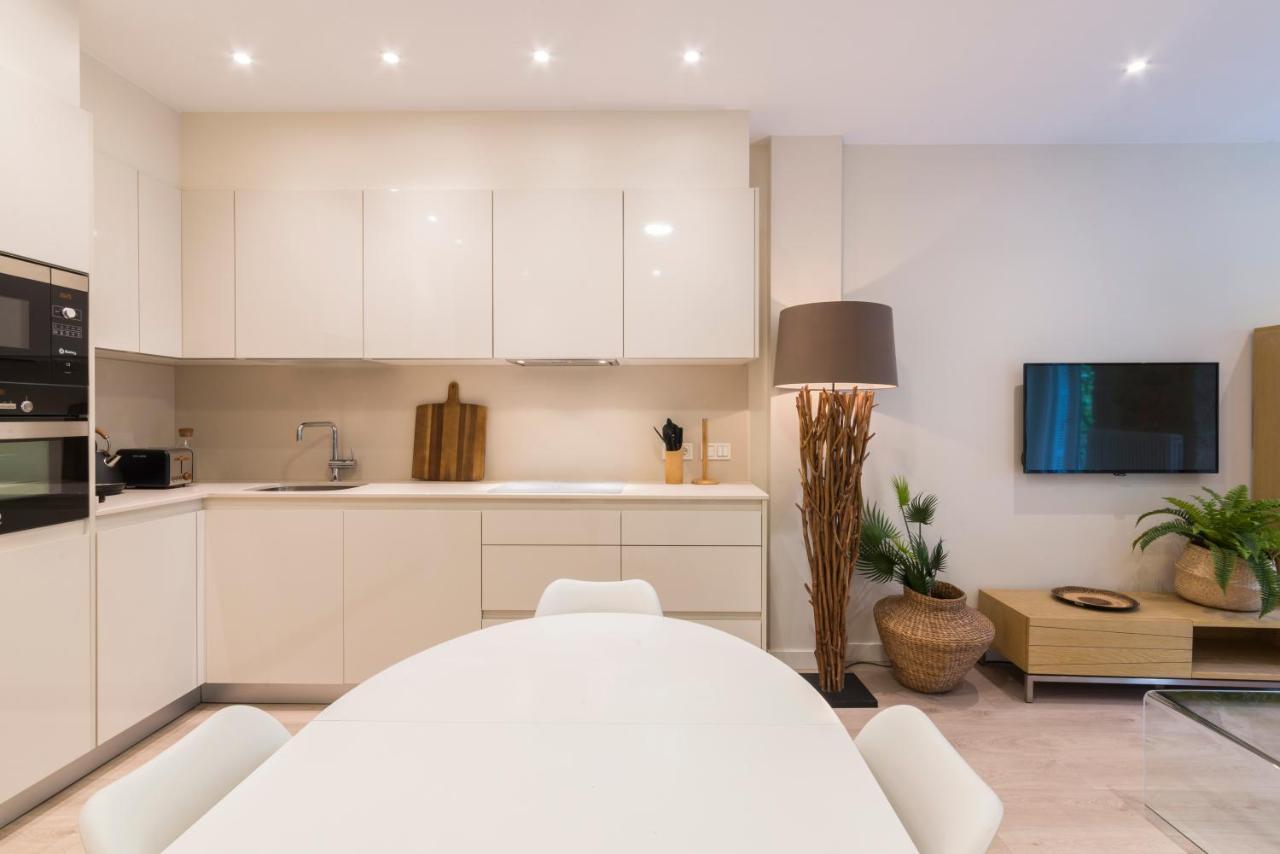 Apartamentos Bellas Artes 圣塞瓦斯蒂安 外观 照片